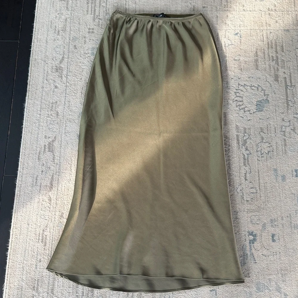 Mango Olive Midi Skirt - Picture 4 of 5